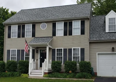 Richmond, VA home with a asphalt roof done by A Plus Roofing.